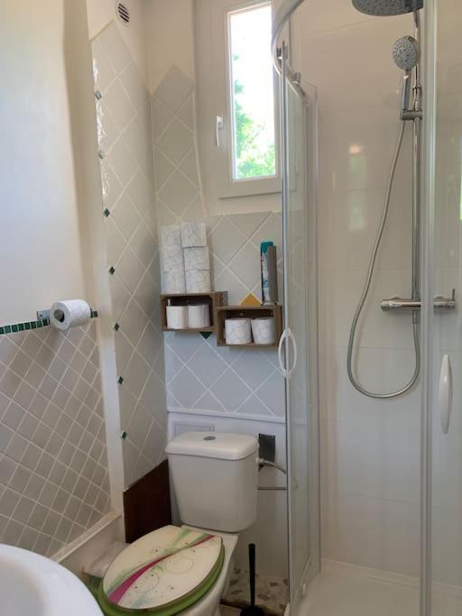 Studio En Duplex Independant 브리뇰 외부 사진